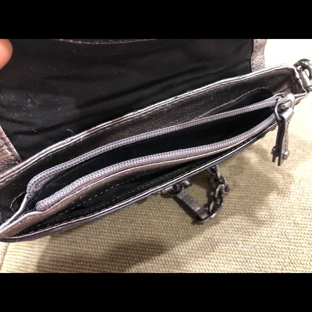 Calvin Klein Leather Crossbody Shoulder Bag Purse - Picture 15 of 16